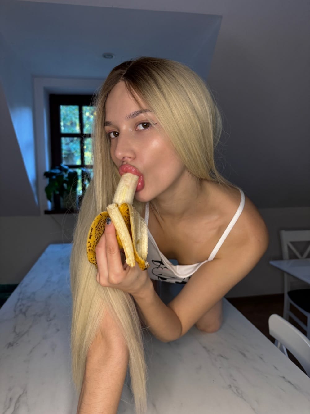 bondgirl4