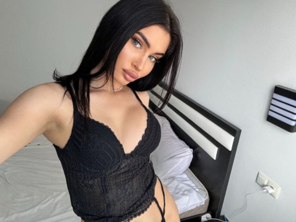 hotnessmira