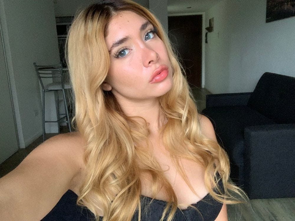 isabellaaaaaaa